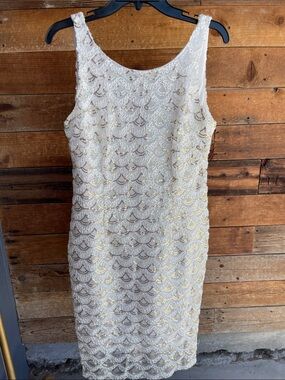 SD Collection Ivory and Gold Sequin Midi Dress